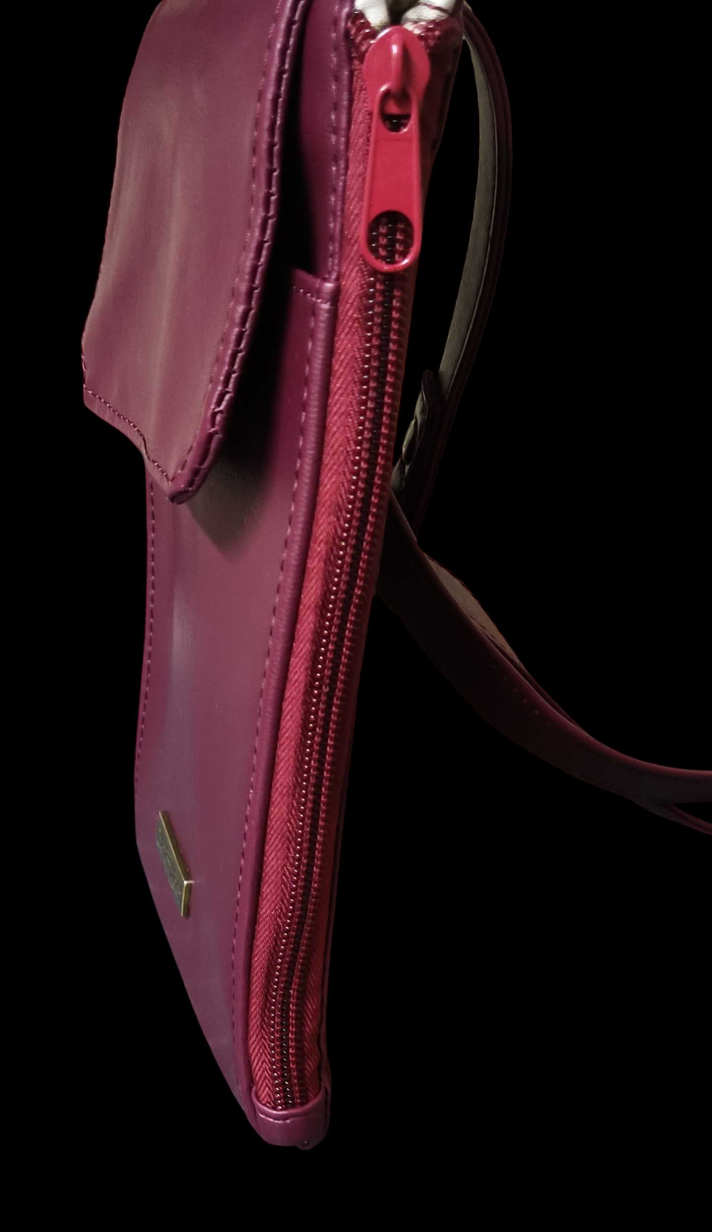 Crossbody Cell Phone Wallet in Burgundy Wine