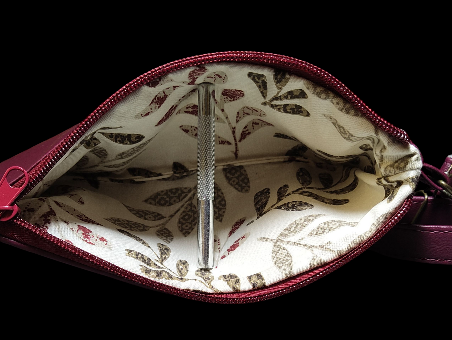 Crossbody Cell Phone Wallet in Burgundy Wine