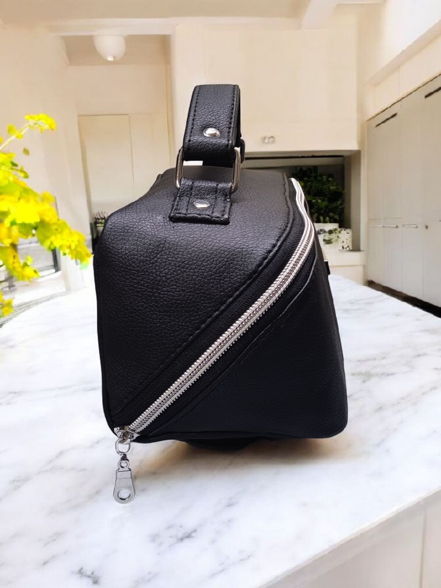 Zip -n- Grip Travel Bag