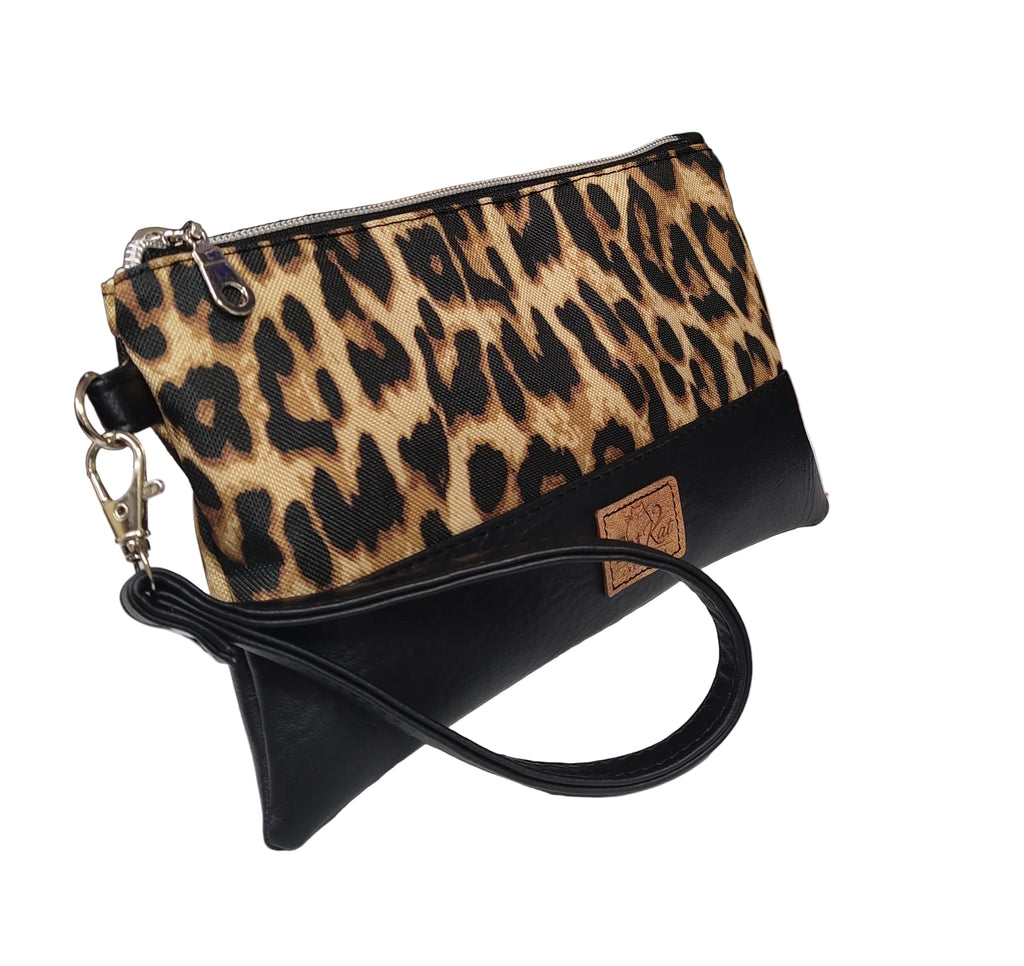 Fatkat Wristlet/Cheetah