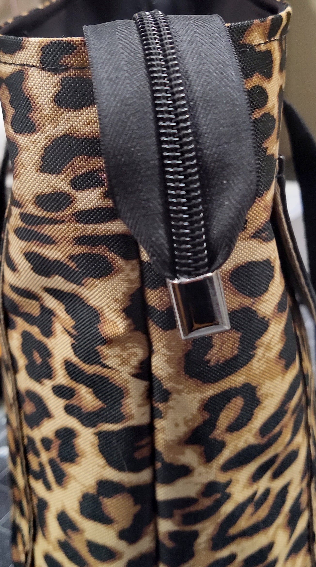 Tip Top Carry All Tote