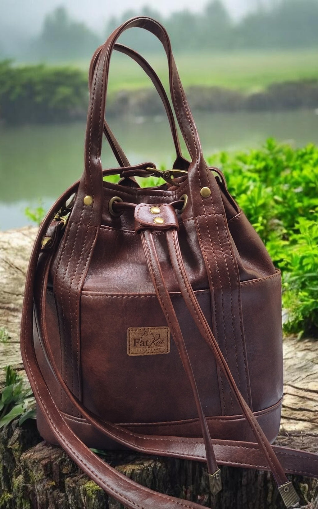 Mariza Bucket Bag