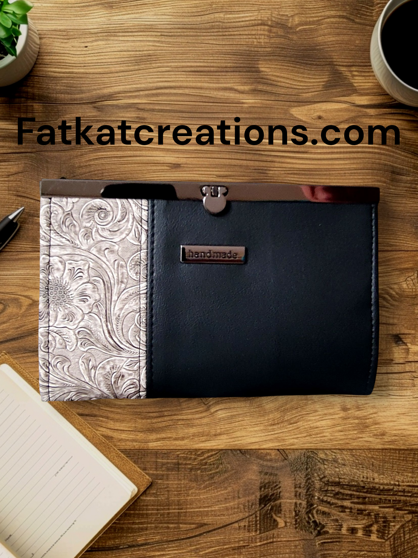 The Compact Clutch Wallet in black & white.