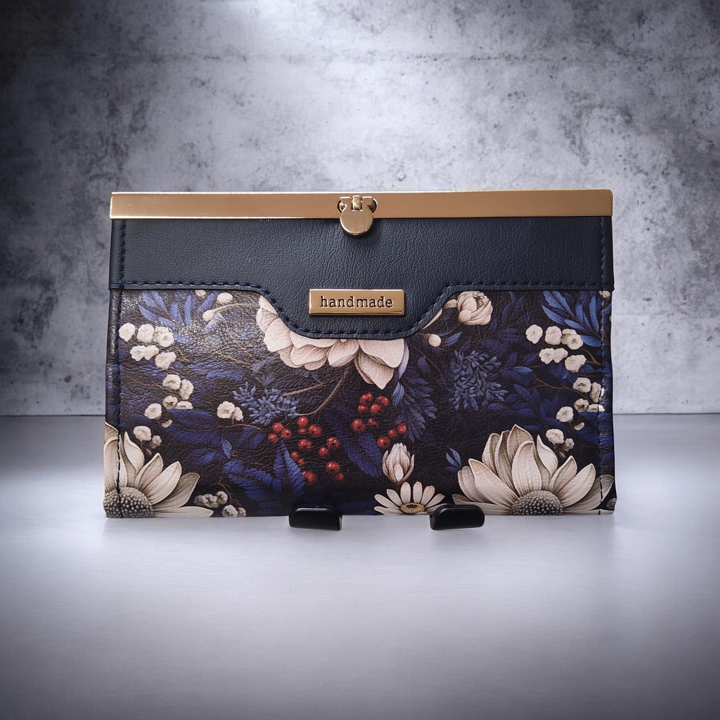Compact Clutch Wallet