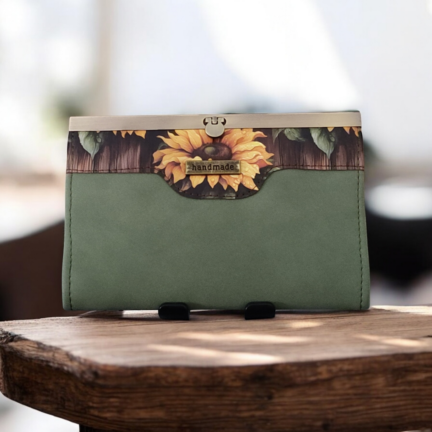 Compact Clutch Wallet